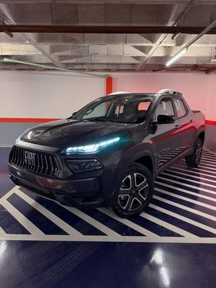 FIAT TORO 1.3 TURBO 270 FLEX FREEDOM AT6 FIAT TORO 1.3 TURBO 270 FLEX FREEDOM AT6